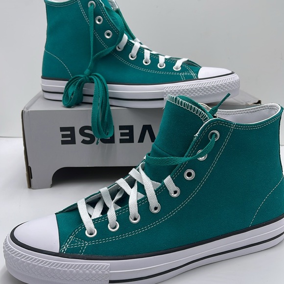 Converse Men’s High-Top Sneakers A08689C
CTAS PRO HI
MAGIC PEACOCK/WHITE/BLACK - Picture 15 of 16